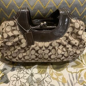 Coach Khaki /Mahogany Kisslock Shoulder Bag With Dust Bag